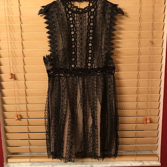 Black cocktail dress - Picture 5 of 5